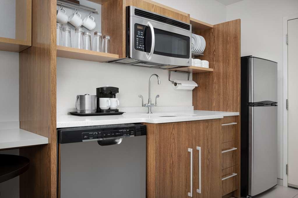ホテル ホーム2 スイーツ バイ ヒルトン タラハシー ステート キャピトル 部屋 写真